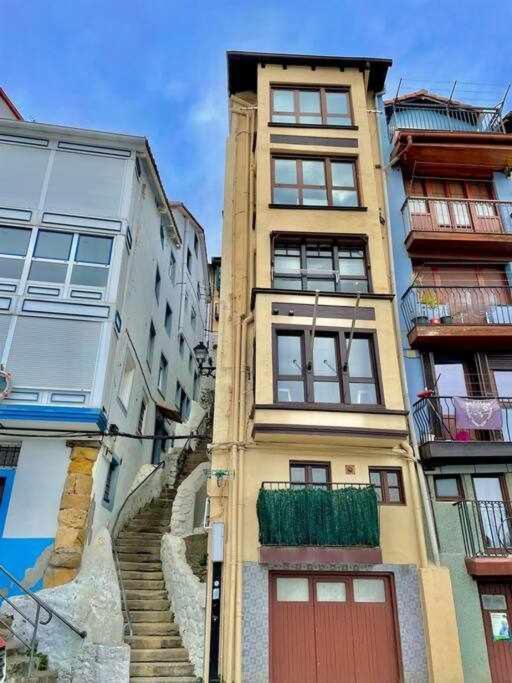 Utsa Eski Piso Con Encanto En 1ª Linea De Puerto Bermeo Exterior foto